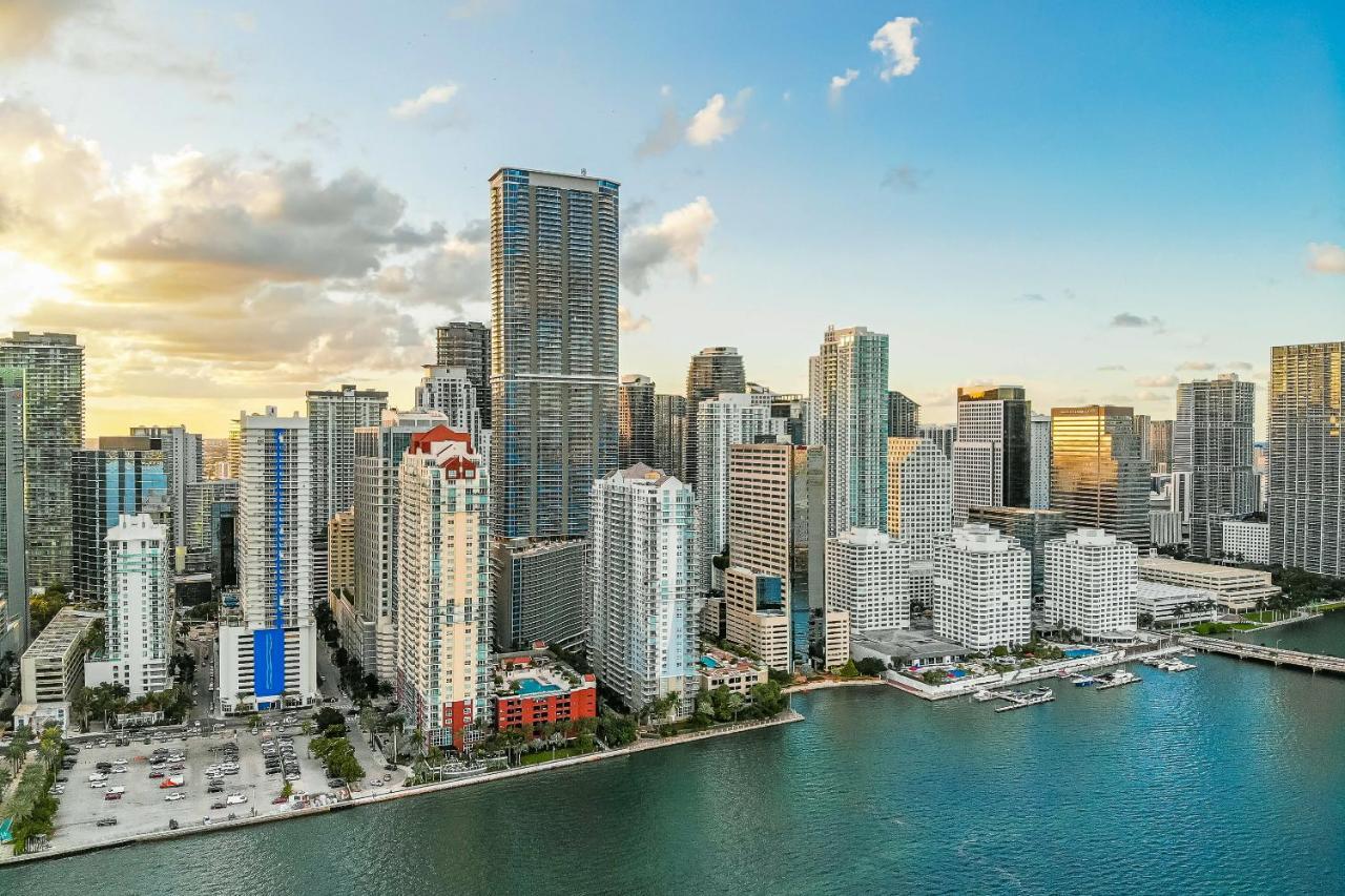 The Club At Brickell Bay Luxury Suites Miami Buitenkant foto