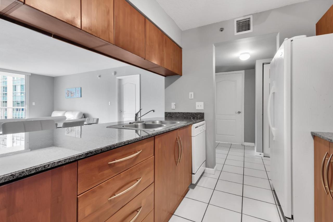 The Club At Brickell Bay Luxury Suites Miami Buitenkant foto
